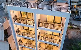 Oktolia Suites